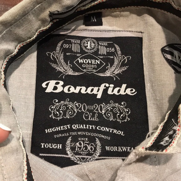 Men’s Long Sleeve Button Up - Picture 2 of 2